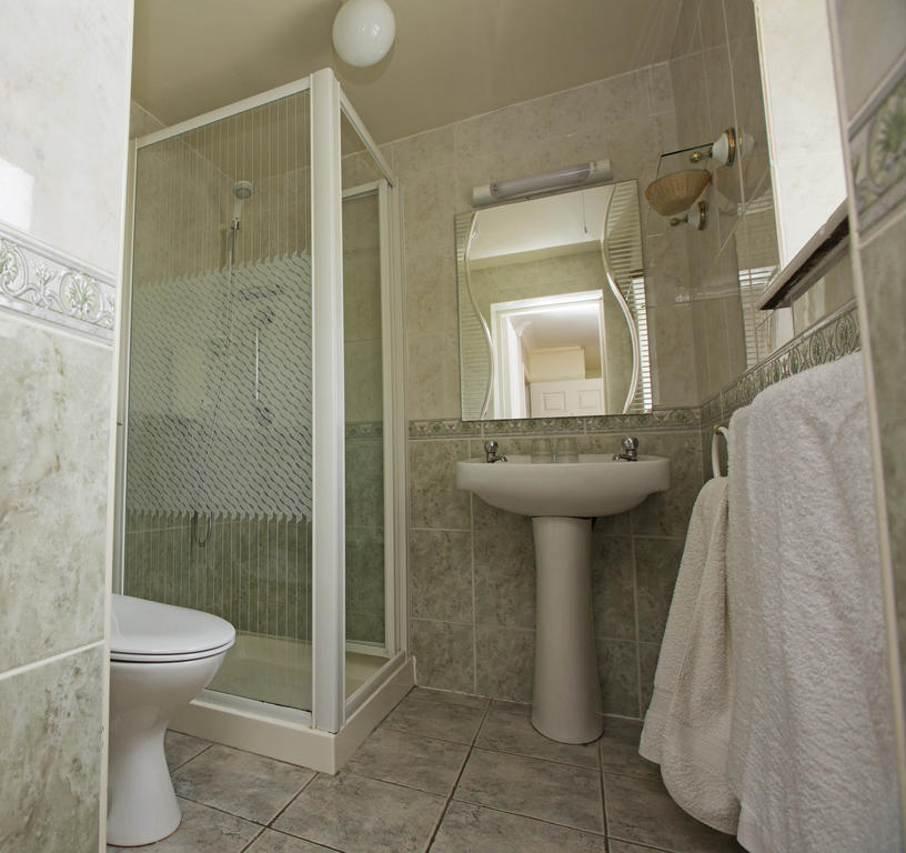 クロナキルティ Ard Na Greine Bed & Breakfast 部屋 写真